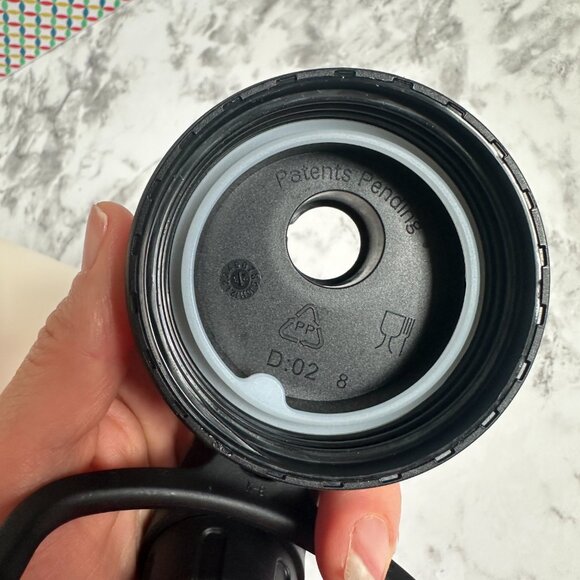 ThermoFlask DoubleWall Vacuum Insulated Stainless Steel Water Bottle 40oz - Picture 13 of 13